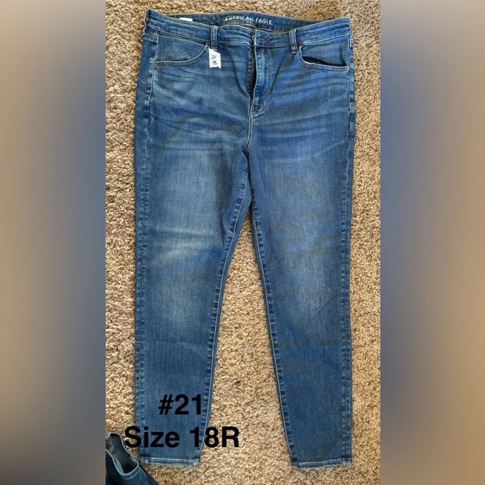 American Eagle Outfitters Dark Blue Skinny Jeans